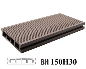 Uusi selvitetyt lattiapäällyste puu komposiitti Profiililevyt materiaalin 150X30A